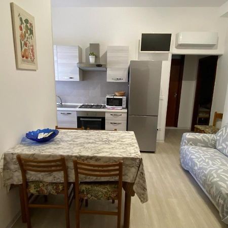 Vacanzemarecervia Appartamenti Terzo Piano Luaran gambar