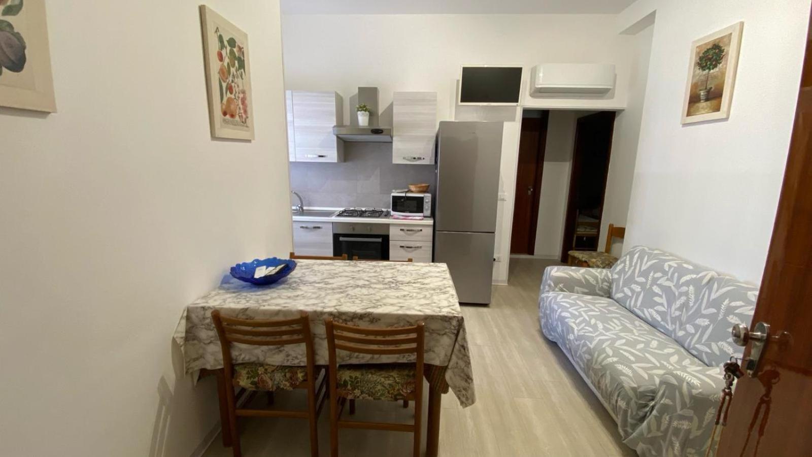 Vacanzemarecervia Appartamenti Terzo Piano Luaran gambar